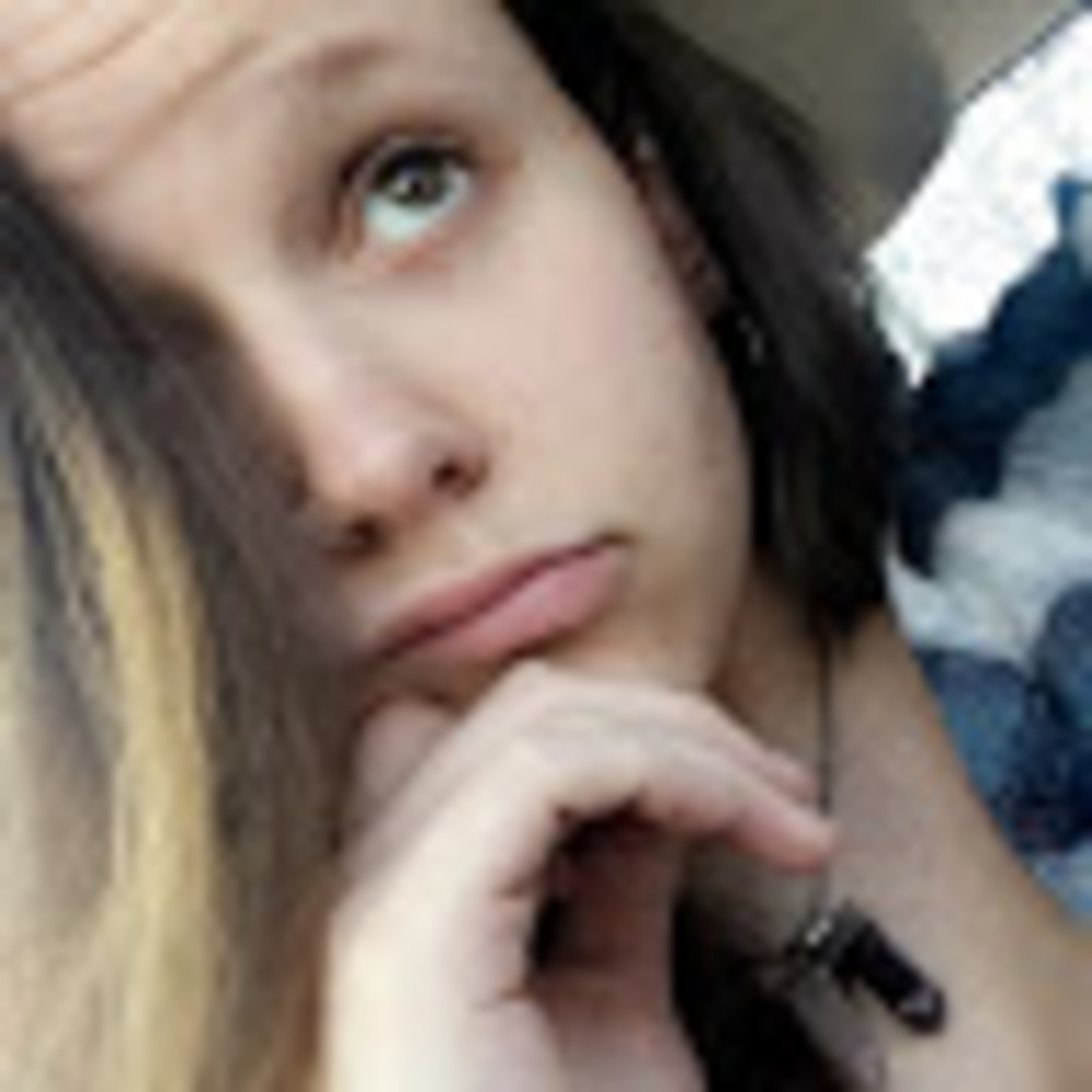 Meet your Posher, Makaila